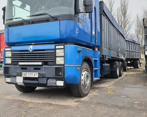 Синий Рено Магнум, объемом двигателя 12 л и пробегом 100 тыс. км за 8500 $, фото 1 на Automoto.ua