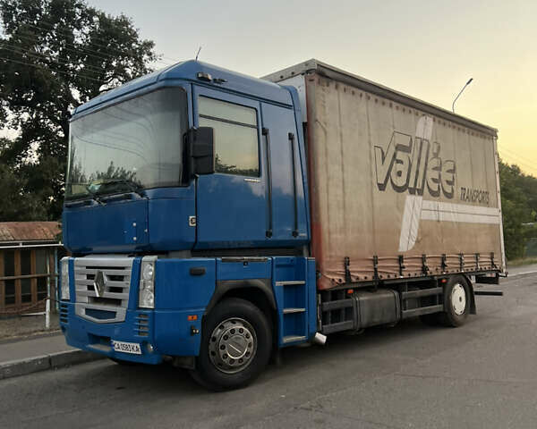 Синий Рено Магнум, объемом двигателя 11.96 л и пробегом 500 тыс. км за 11000 $, фото 1 на Automoto.ua