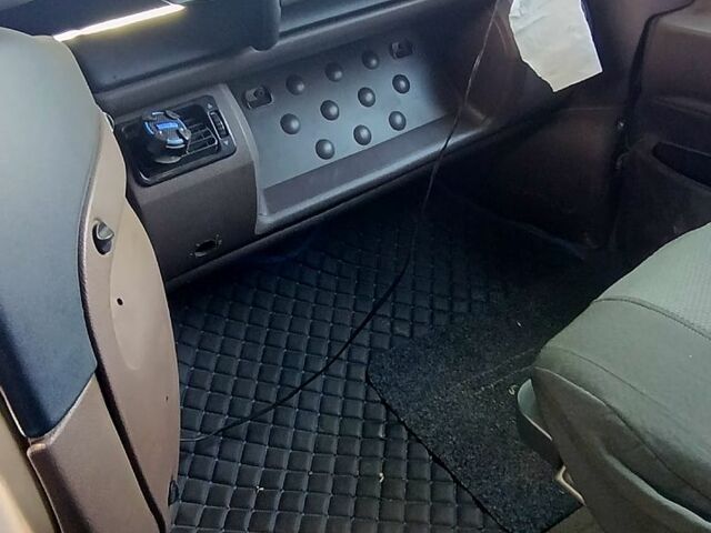 Синий Рено Магнум, объемом двигателя 12.6 л и пробегом 100 тыс. км за 17000 $, фото 1 на Automoto.ua