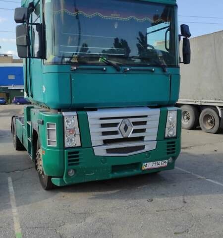 Зеленый Рено Магнум, объемом двигателя 11.96 л и пробегом 1000 тыс. км за 5500 $, фото 1 на Automoto.ua
