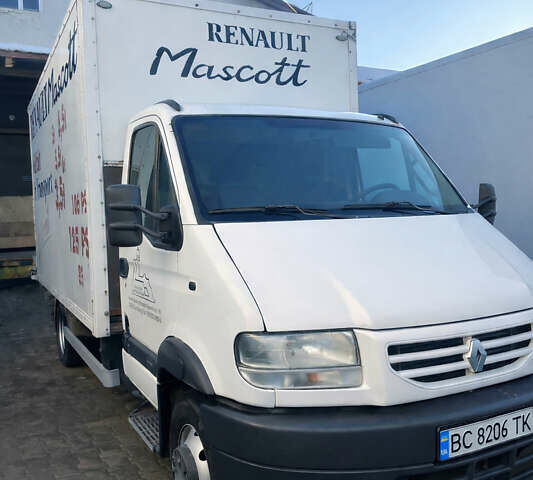 Белый Рено Mascott, объемом двигателя 2.8 л и пробегом 645 тыс. км за 7800 $, фото 1 на Automoto.ua