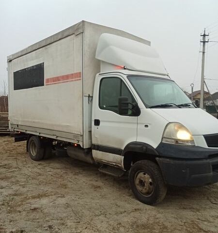 Белый Рено Mascott, объемом двигателя 2.95 л и пробегом 406 тыс. км за 14000 $, фото 1 на Automoto.ua