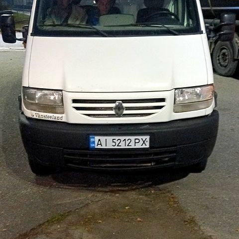 Білий Рено Mascott, об'ємом двигуна 2.8 л та пробігом 300 тис. км за 5900 $, фото 1 на Automoto.ua