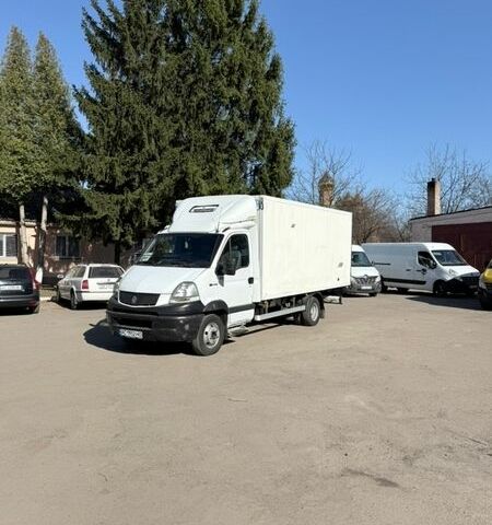 Білий Рено Mascott, об'ємом двигуна 2.95 л та пробігом 534 тис. км за 14200 $, фото 1 на Automoto.ua