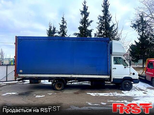 Рено Mascott, об'ємом двигуна 2.8 л та пробігом 0 тис. км за 3000 $, фото 1 на Automoto.ua
