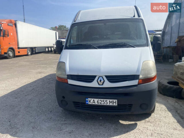 Белый Рено Мастер, объемом двигателя 2.46 л и пробегом 365 тыс. км за 9500 $, фото 1 на Automoto.ua