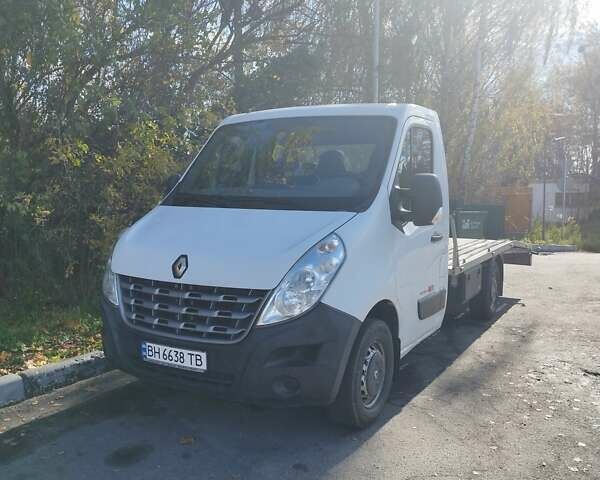 Белый Рено Мастер, объемом двигателя 2.3 л и пробегом 297 тыс. км за 14000 $, фото 1 на Automoto.ua