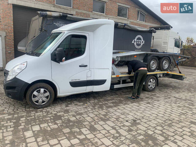 Белый Рено Мастер, объемом двигателя 2.3 л и пробегом 510 тыс. км за 20000 $, фото 1 на Automoto.ua