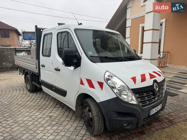 Белый Рено Мастер, объемом двигателя 2.3 л и пробегом 220 тыс. км за 19900 $, фото 1 на Automoto.ua