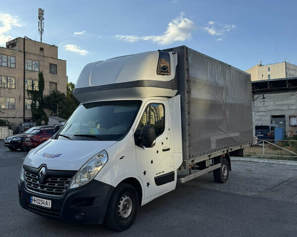 Белый Рено Мастер, объемом двигателя 2.3 л и пробегом 550 тыс. км за 12900 $, фото 1 на Automoto.ua