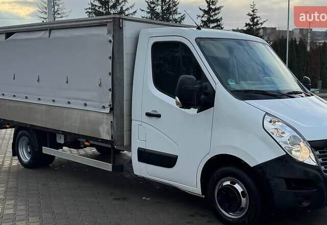 Белый Рено Мастер, объемом двигателя 0 л и пробегом 241 тыс. км за 21800 $, фото 1 на Automoto.ua