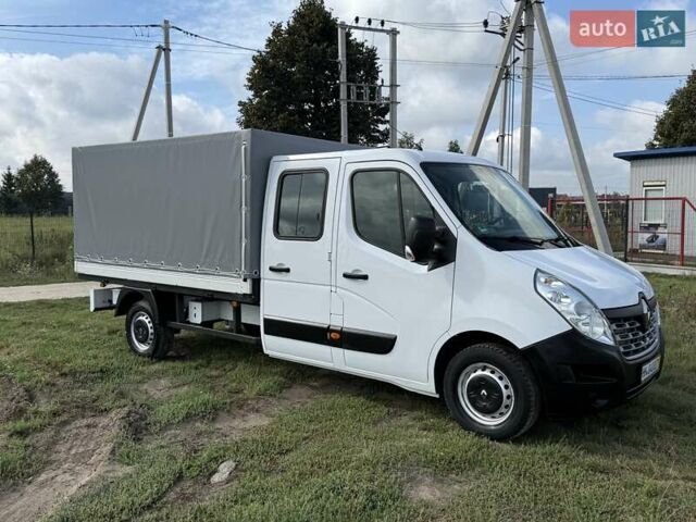 Белый Рено Мастер, объемом двигателя 2.3 л и пробегом 225 тыс. км за 22500 $, фото 1 на Automoto.ua
