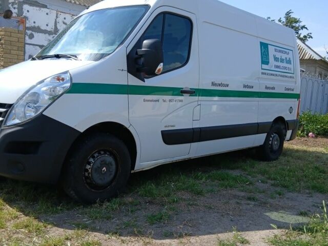 Белый Рено Мастер, объемом двигателя 2.3 л и пробегом 300 тыс. км за 5999 $, фото 1 на Automoto.ua