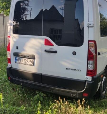 Білий Рено Мастєр, об'ємом двигуна 2.3 л та пробігом 117 тис. км за 26000 $, фото 1 на Automoto.ua