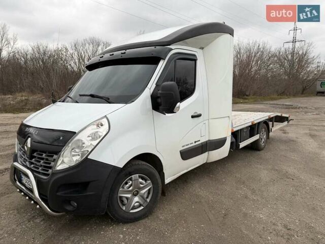 Белый Рено Мастер, объемом двигателя 2.3 л и пробегом 327 тыс. км за 25000 $, фото 1 на Automoto.ua