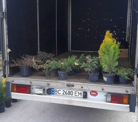 Белый Рено Мастер, объемом двигателя 2.5 л и пробегом 280 тыс. км за 4500 $, фото 1 на Automoto.ua