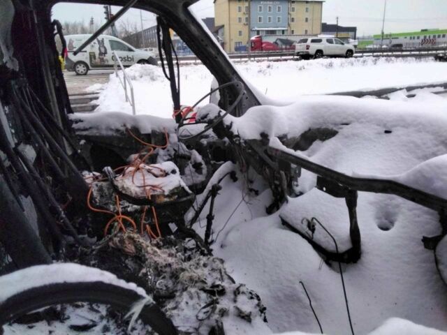 Білий Рено Мастєр, об'ємом двигуна 2.5 л та пробігом 500 тис. км за 600 $, фото 1 на Automoto.ua