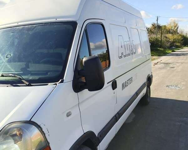 Белый Рено Мастер, объемом двигателя 2.5 л и пробегом 590 тыс. км за 5400 $, фото 1 на Automoto.ua