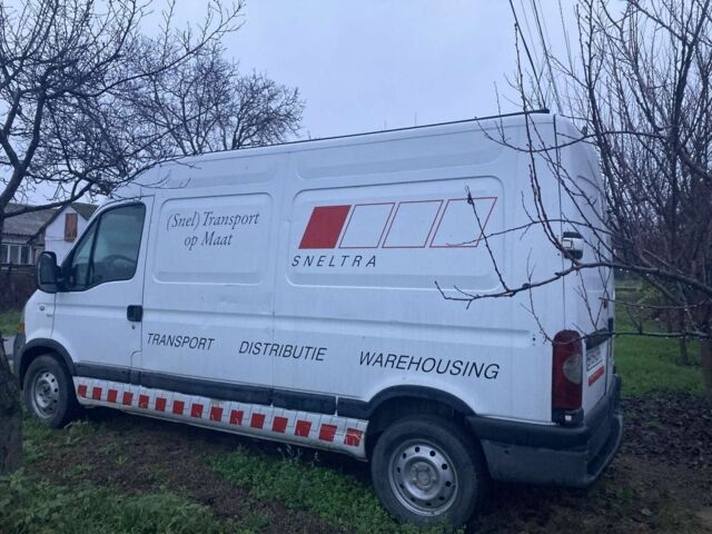 Белый Рено Мастер, объемом двигателя 0 л и пробегом 350 тыс. км за 4300 $, фото 1 на Automoto.ua