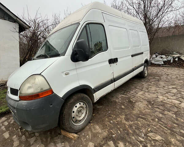 Белый Рено Мастер, объемом двигателя 2.95 л и пробегом 400 тыс. км за 3200 $, фото 1 на Automoto.ua