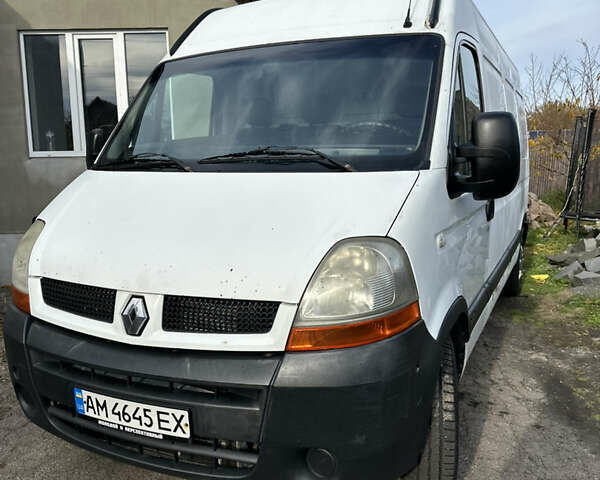 Белый Рено Мастер, объемом двигателя 2.5 л и пробегом 523 тыс. км за 6500 $, фото 1 на Automoto.ua