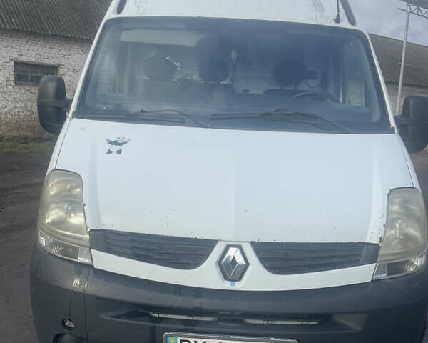 Белый Рено Мастер, объемом двигателя 2.46 л и пробегом 430 тыс. км за 6500 $, фото 1 на Automoto.ua