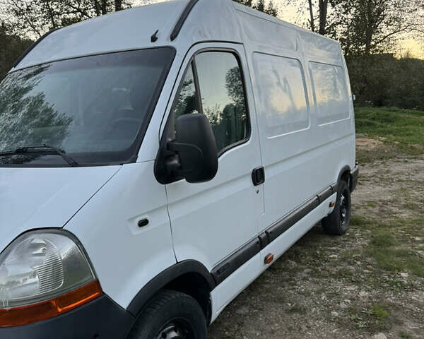 Белый Рено Мастер, объемом двигателя 2.46 л и пробегом 440 тыс. км за 6800 $, фото 1 на Automoto.ua