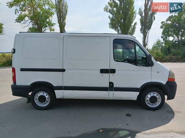 Білий Рено Мастєр, об'ємом двигуна 2.5 л та пробігом 400 тис. км за 3950 $, фото 1 на Automoto.ua