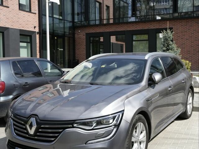 Белый Рено Мастер, объемом двигателя 2.3 л и пробегом 499 тыс. км за 15500 $, фото 1 на Automoto.ua