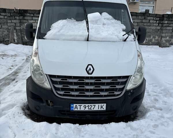 Белый Рено Мастер, объемом двигателя 2.3 л и пробегом 560 тыс. км за 9500 $, фото 1 на Automoto.ua