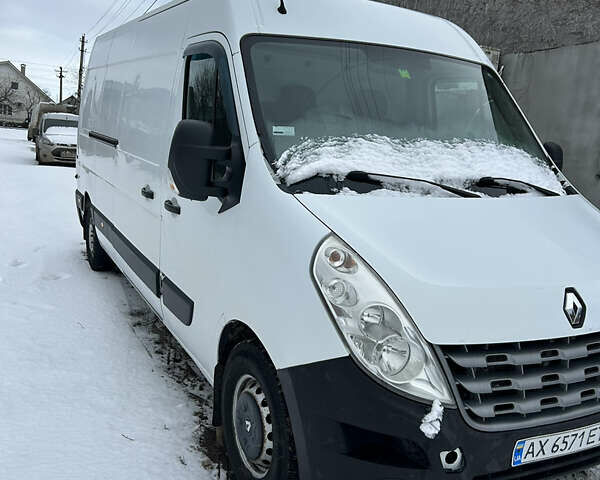 Белый Рено Мастер, объемом двигателя 2.3 л и пробегом 340 тыс. км за 10500 $, фото 1 на Automoto.ua