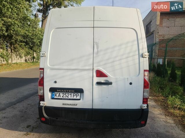 Белый Рено Мастер, объемом двигателя 2.3 л и пробегом 370 тыс. км за 11000 $, фото 1 на Automoto.ua