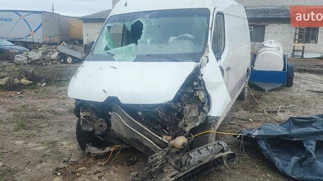 Білий Рено Мастєр, об'ємом двигуна 2.3 л та пробігом 420 тис. км за 5800 $, фото 1 на Automoto.ua