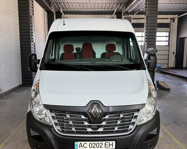 Белый Рено Мастер, объемом двигателя 2.3 л и пробегом 299 тыс. км за 13500 $, фото 1 на Automoto.ua