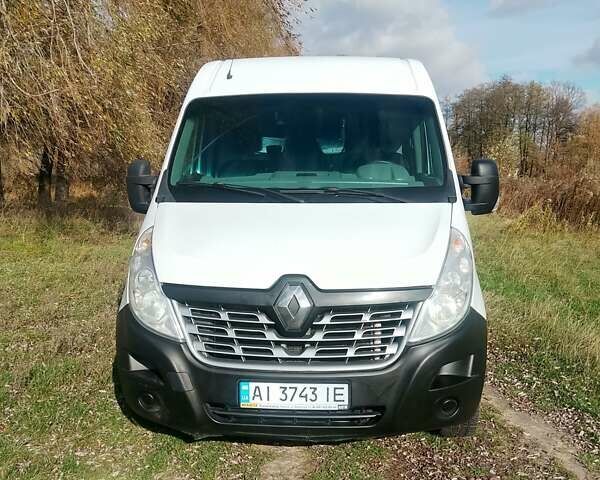 Рено Мастєр 2015 у Києві на Automoto.ua Білий Рено Мастєр, об'ємом двигуна 2.3 л та пробігом 415 тис. км за 14300 $, фото 1 на Automoto.ua