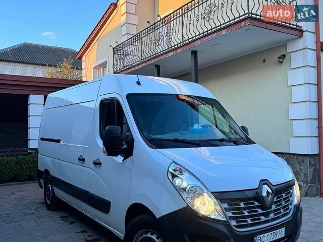 Белый Рено Мастер, объемом двигателя 2.3 л и пробегом 402 тыс. км за 12900 $, фото 1 на Automoto.ua
