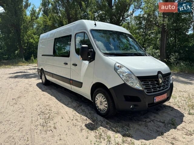 Белый Рено Мастер, объемом двигателя 2.3 л и пробегом 271 тыс. км за 15500 $, фото 1 на Automoto.ua