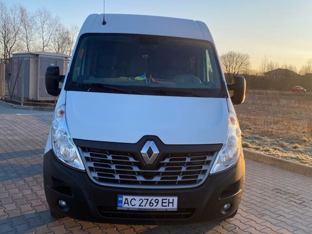Белый Рено Мастер, объемом двигателя 2.3 л и пробегом 355 тыс. км за 15500 $, фото 1 на Automoto.ua