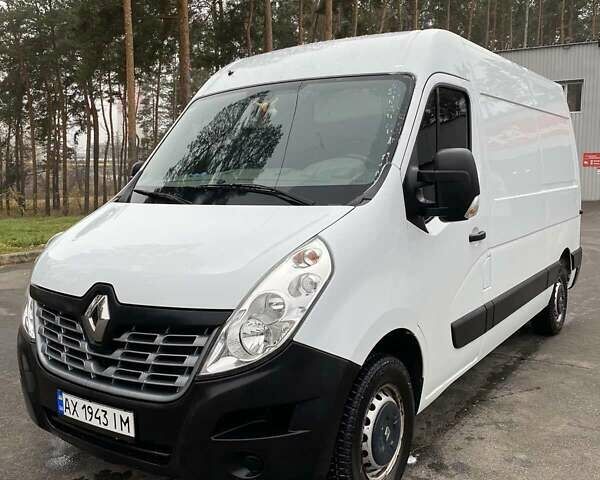 Белый Рено Мастер, объемом двигателя 2.3 л и пробегом 305 тыс. км за 14500 $, фото 1 на Automoto.ua