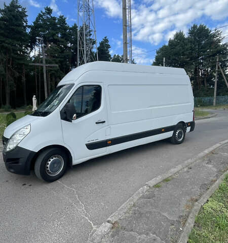Белый Рено Мастер, объемом двигателя 2.3 л и пробегом 315 тыс. км за 14300 $, фото 1 на Automoto.ua