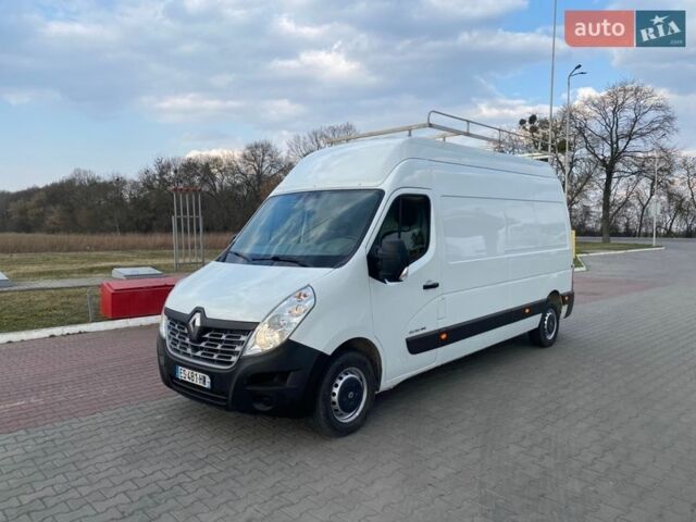 Белый Рено Мастер, объемом двигателя 2.3 л и пробегом 225 тыс. км за 16500 $, фото 1 на Automoto.ua