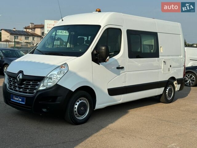 Белый Рено Мастер, объемом двигателя 2.3 л и пробегом 128 тыс. км за 23500 $, фото 1 на Automoto.ua