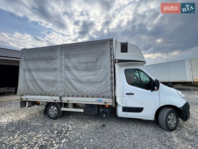 Белый Рено Мастер, объемом двигателя 2.3 л и пробегом 445 тыс. км за 14000 $, фото 1 на Automoto.ua