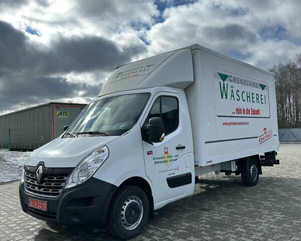 Белый Рено Мастер, объемом двигателя 2.3 л и пробегом 324 тыс. км за 18300 $, фото 1 на Automoto.ua