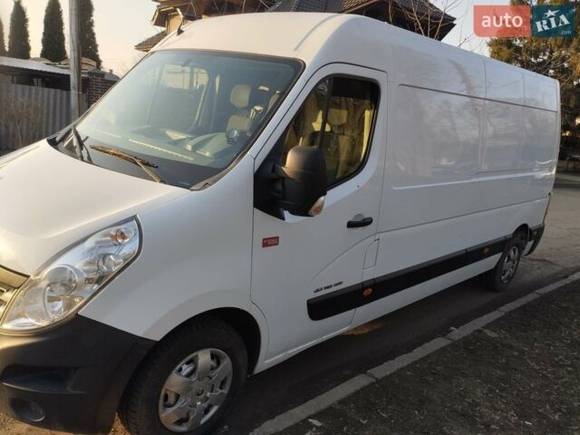 Белый Рено Мастер, объемом двигателя 2.3 л и пробегом 392 тыс. км за 15700 $, фото 1 на Automoto.ua