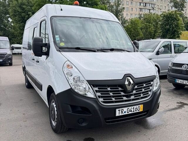 Белый Рено Мастер, объемом двигателя 2.3 л и пробегом 165 тыс. км за 21900 $, фото 1 на Automoto.ua