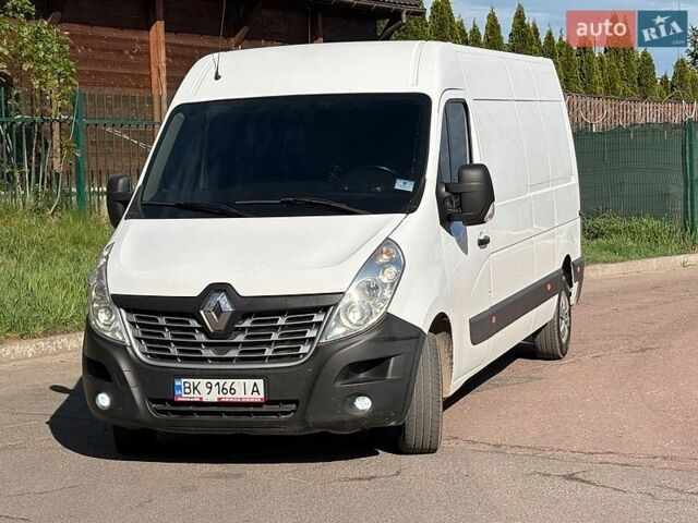 Белый Рено Мастер, объемом двигателя 2.3 л и пробегом 321 тыс. км за 17500 $, фото 1 на Automoto.ua