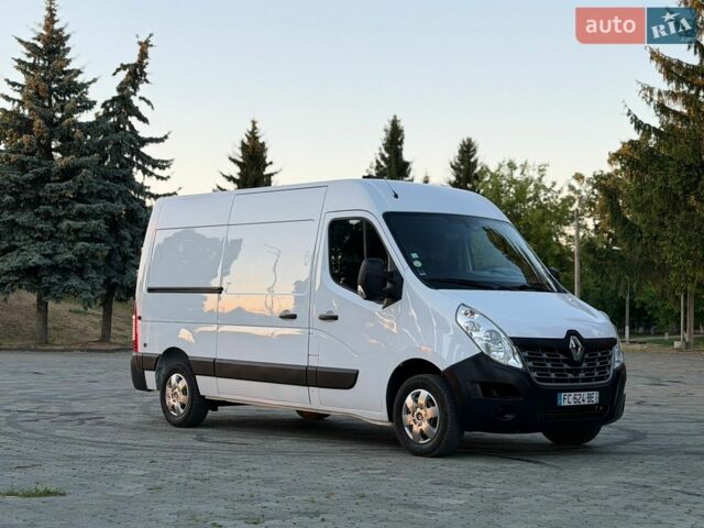 Белый Рено Мастер, объемом двигателя 2.3 л и пробегом 189 тыс. км за 15900 $, фото 1 на Automoto.ua