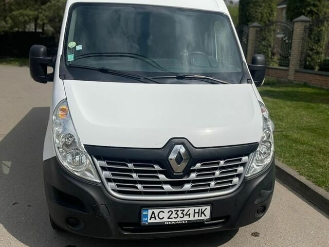 Белый Рено Мастер, объемом двигателя 2.3 л и пробегом 250 тыс. км за 14999 $, фото 1 на Automoto.ua