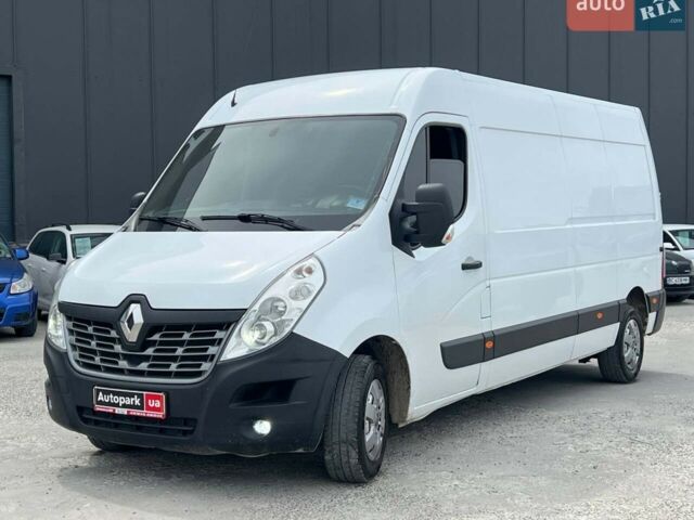 Белый Рено Мастер, объемом двигателя 2.3 л и пробегом 321 тыс. км за 17990 $, фото 1 на Automoto.ua
